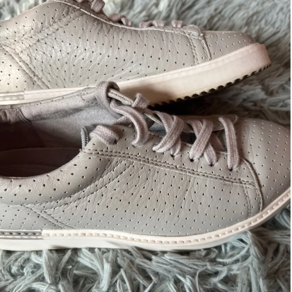 Sabine Sneakers